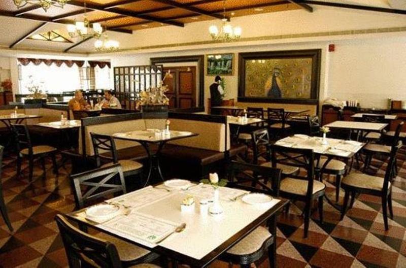 Kamat Lingapur Hotel Хайдарабад Экстерьер фото