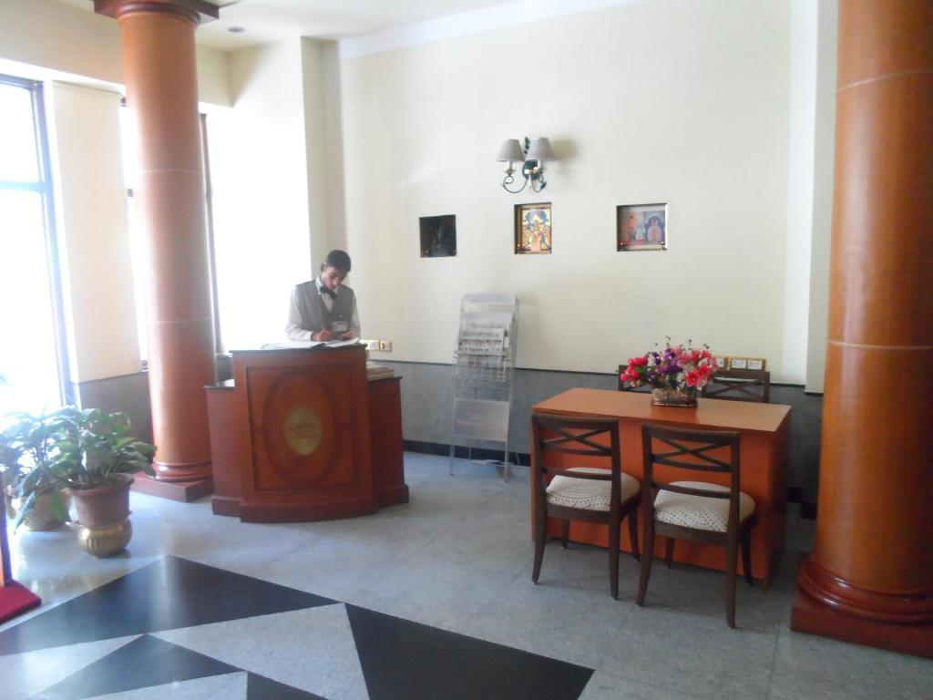 Kamat Lingapur Hotel Хайдарабад Экстерьер фото