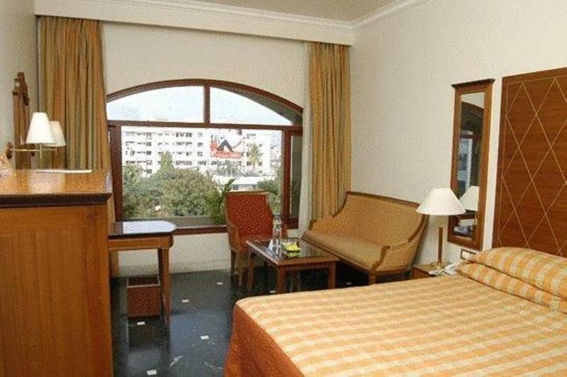 Kamat Lingapur Hotel Хайдарабад Экстерьер фото